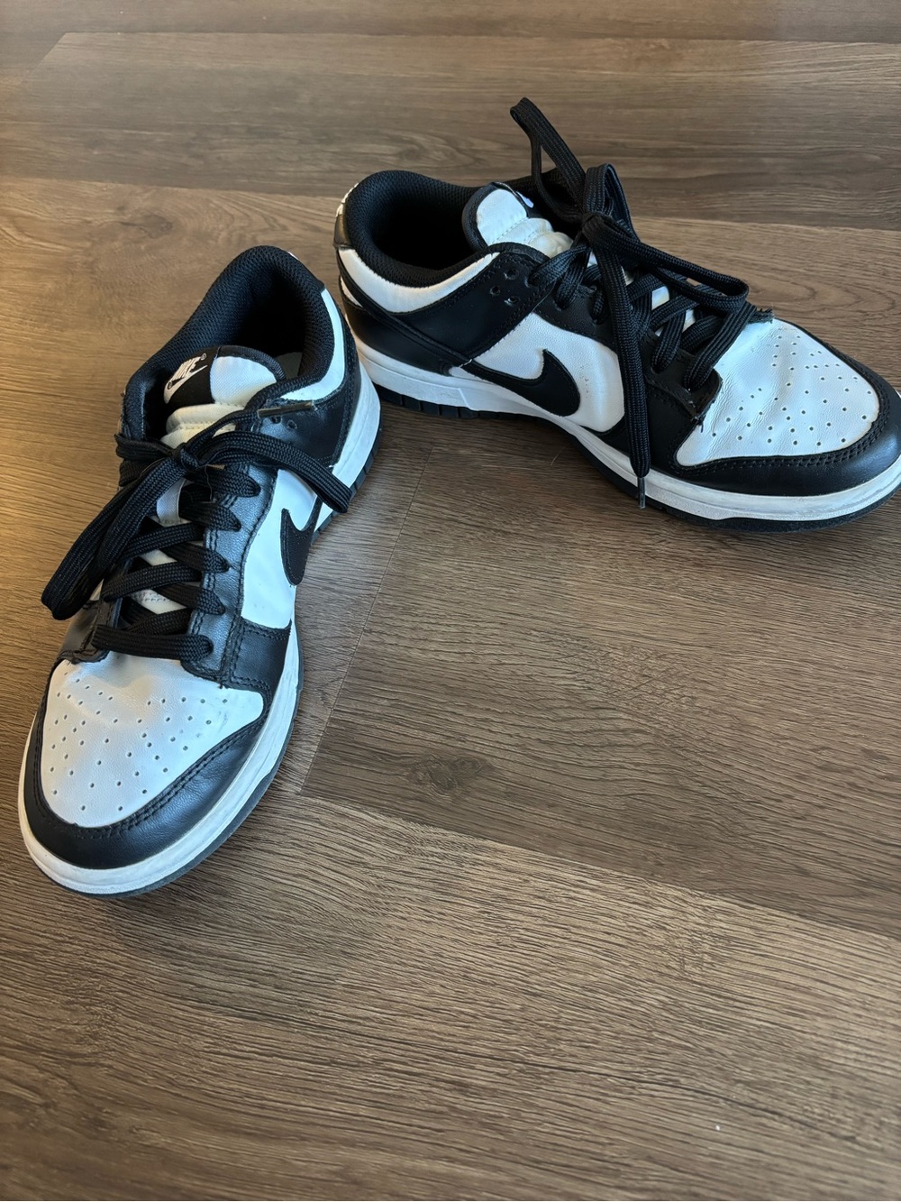Nike Women’s Black and White Low-Top Sneakers